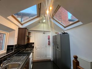 Photo 11- click for photo gallery